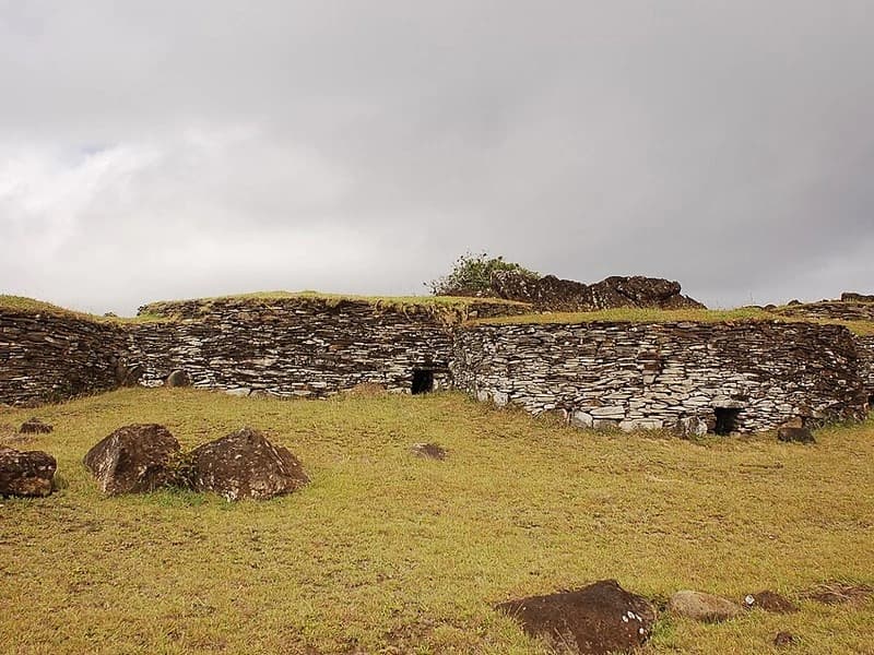 Orongo Ceremonial Village - 2