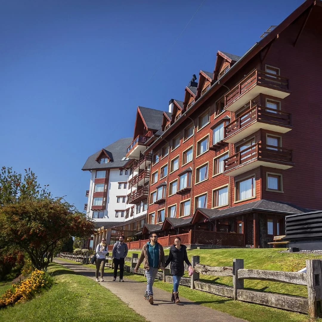 Hotel Wyndham Cumbres, Puerto Varas - 2