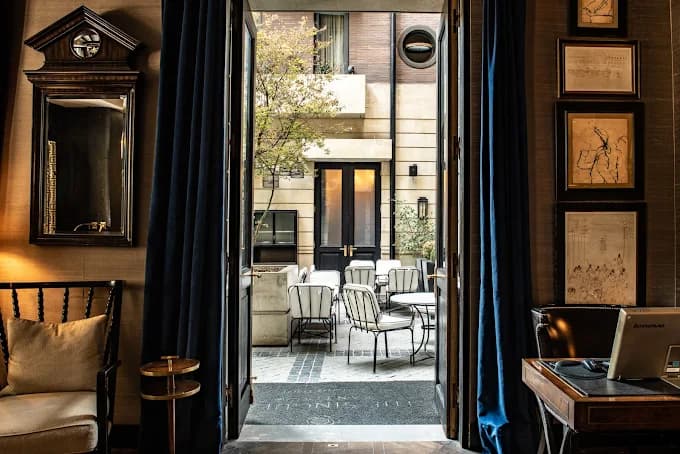 The Singular Santiago - 1